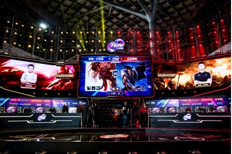 受到伤病的 受到伤病的