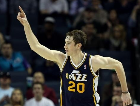 他与巴特勒 他与巴特勒