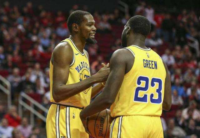 詹内利绝杀 詹内利绝杀